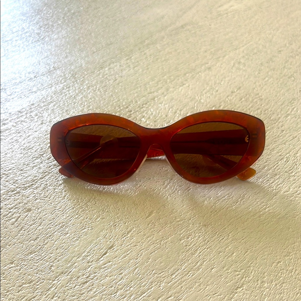 Stylish Brown Sunglasses